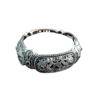 Vintage Ornate Silver-Tone‎ Bracelet Intricate Black Stone - Boho Chic Jewelry